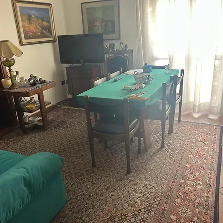 Centro 4 Persone In Matrimoniale, Piazza E Mezzo E Un Singolo Con Parcheggio Privato Gratuito (adults Only) Prázdninový dům