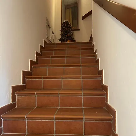 Centro 4 Persone In Matrimoniale, Piazza E Mezzo E Un Singolo Con Parcheggio Privato Gratuito (adults Only) Hébergement de vacances *